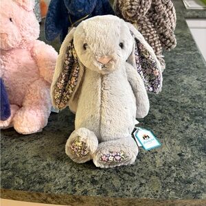 Jellycat Silver Blossom Bunny NWT in medium